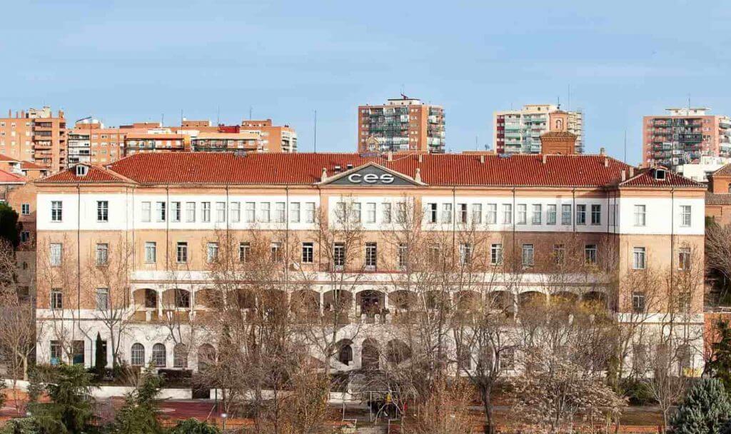 foto edificio escuela CES